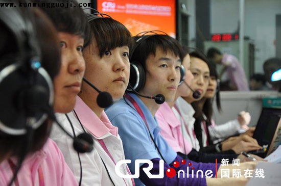 ���H�ھ����Z�Nֱ���Ϻ��������_Ļʽ(�M�D)